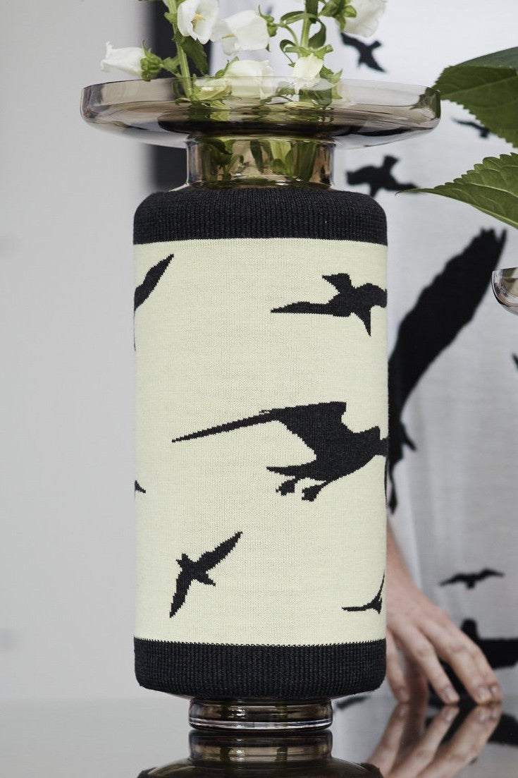 Knitted Vase Birds
